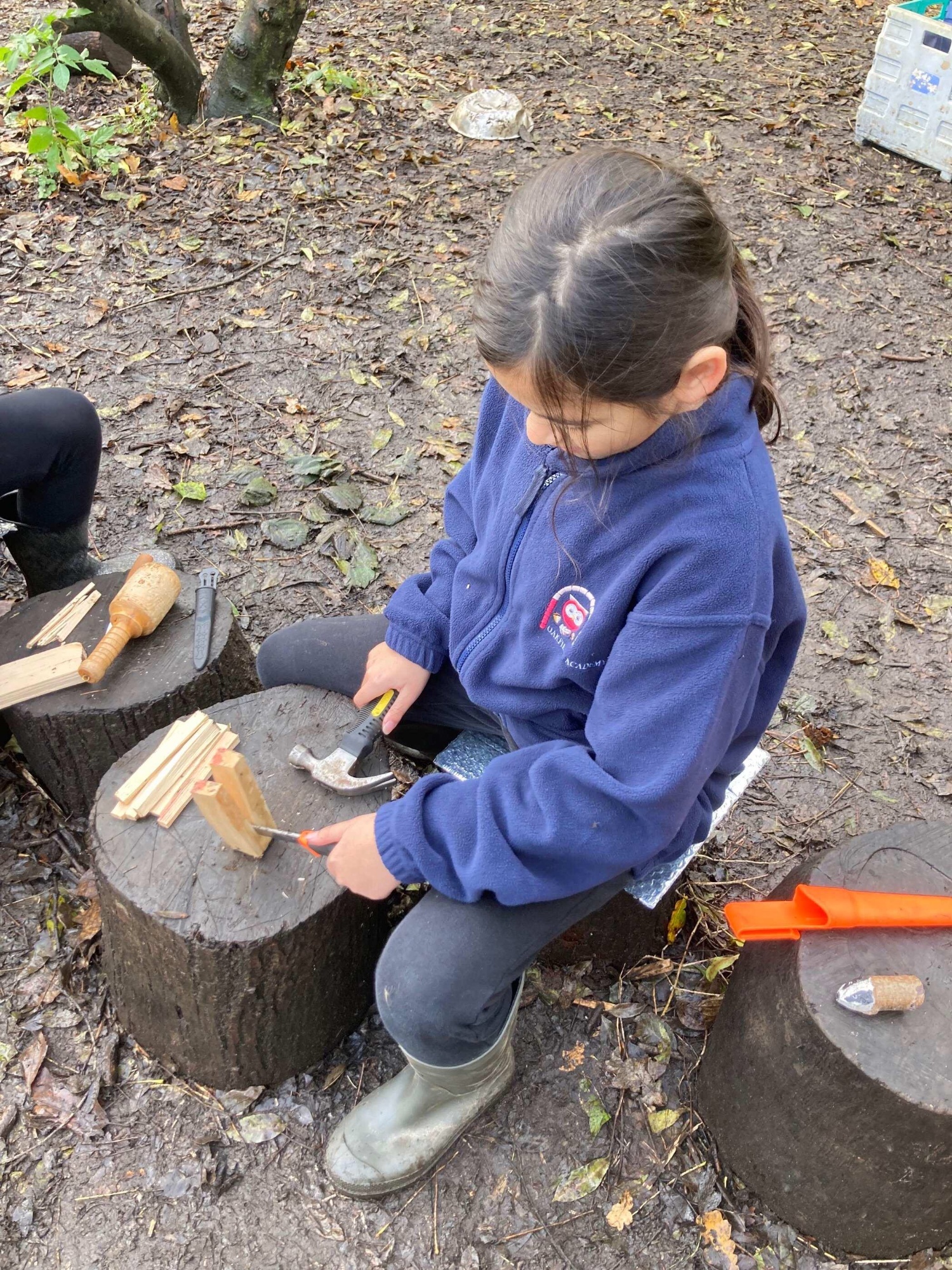 A girl using tools